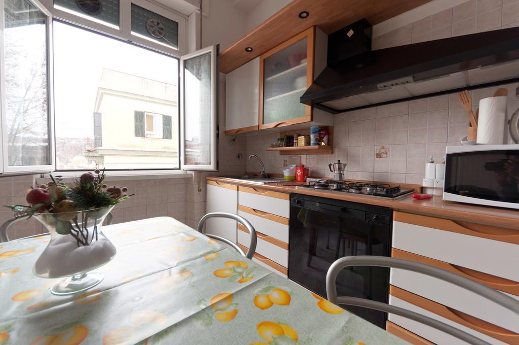 Happy Friends Apartamento