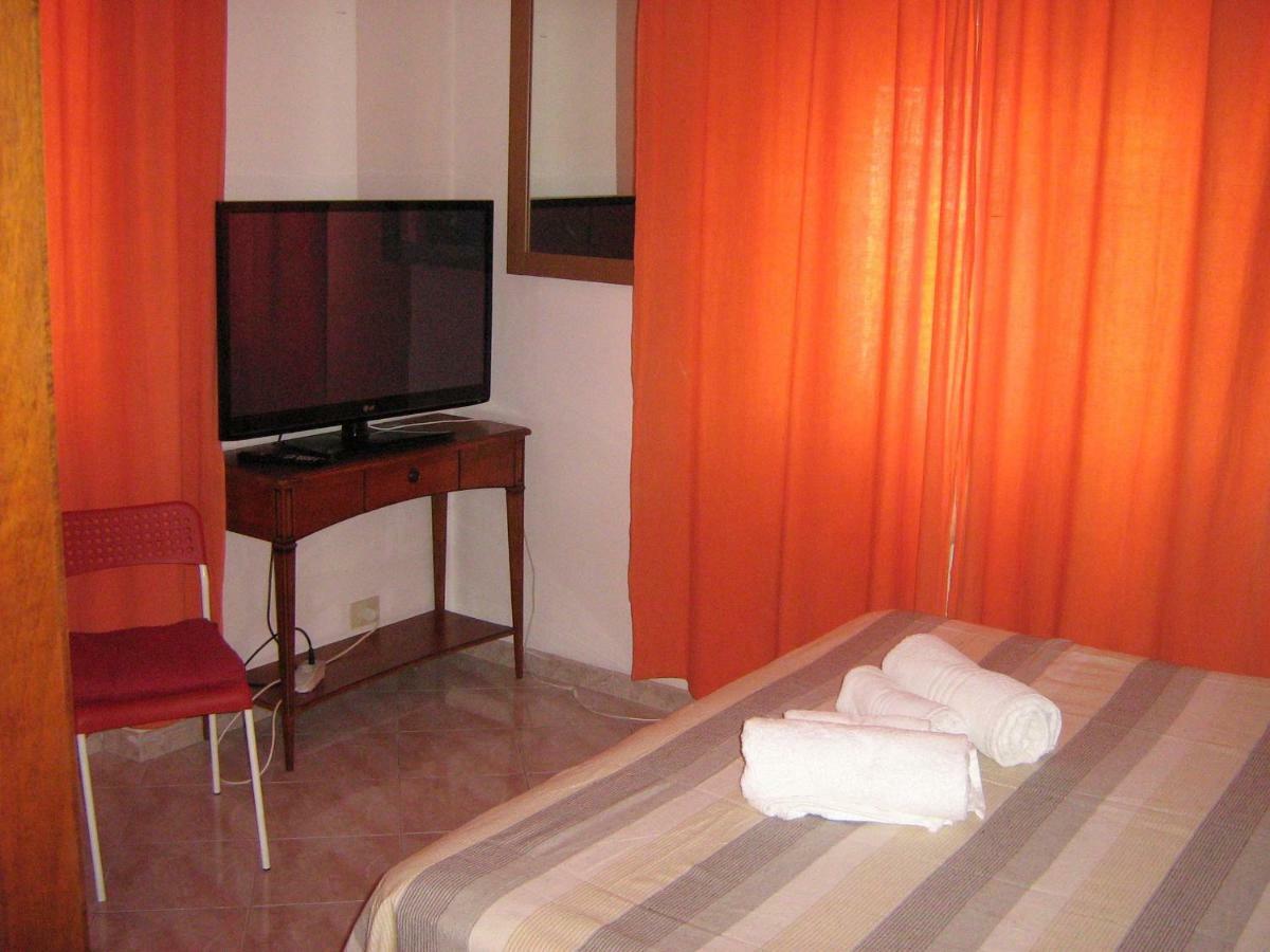 Happy Friends Apartamento